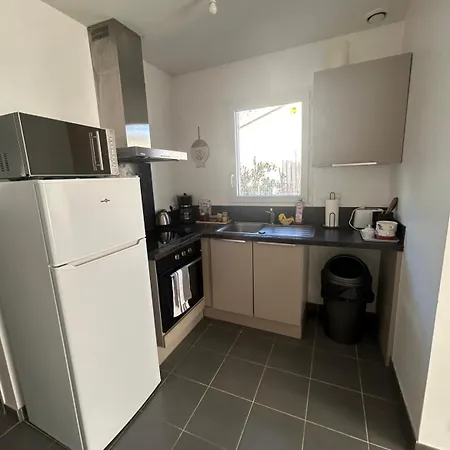 بيت للعطل Maison Entiere Avec Jardin , Proche Bordeaux, Rocade Et Arkea Arena Bouliac