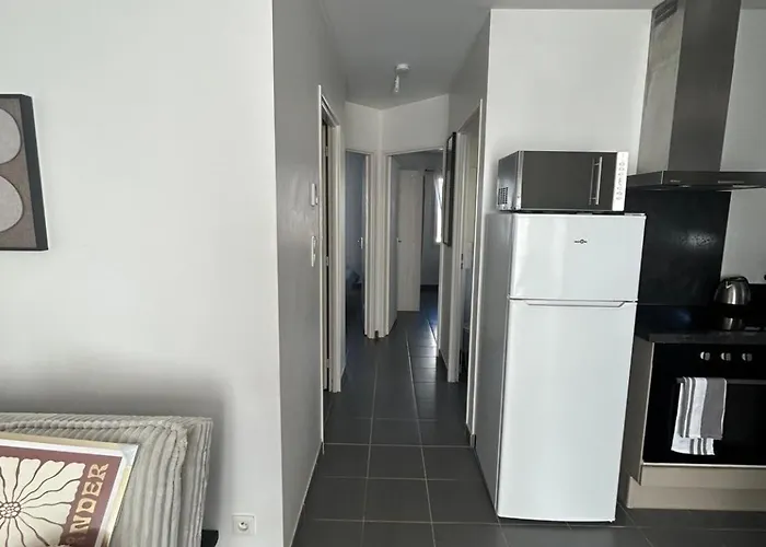 Дом отдыха Maison Entiere Avec Jardin , Proche Bordeaux, Rocade Et Arkea Arena Bouliac