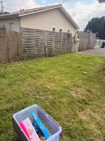 Maison Entiere Avec Jardin , Proche Bordeaux, Rocade Et Arkea Arena Дом отдыха *